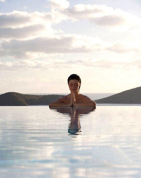 Aqua yoga στην εγκυμοσύνη